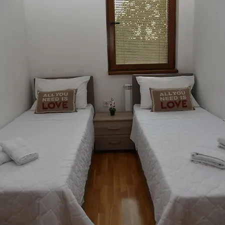 Apartment Boda